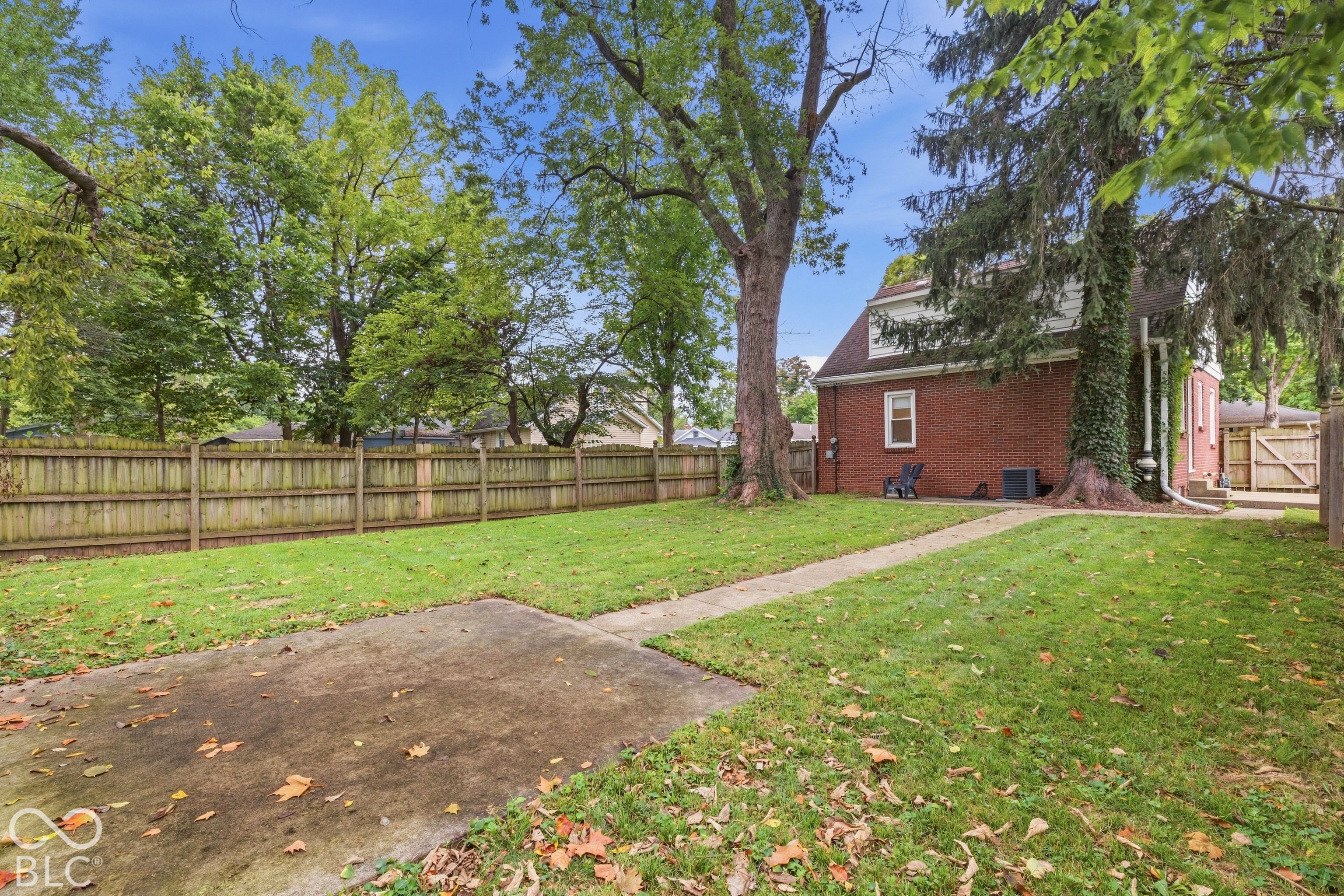 4523 Kingsley Drive