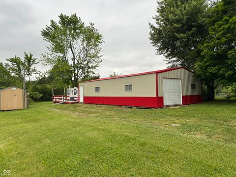 3488 Rensleer Place North Vernon IN 47265