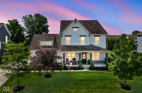 Photo of 3621 Shady Lake Drive, Westfield, IN 46074 (MLS # 22097756)