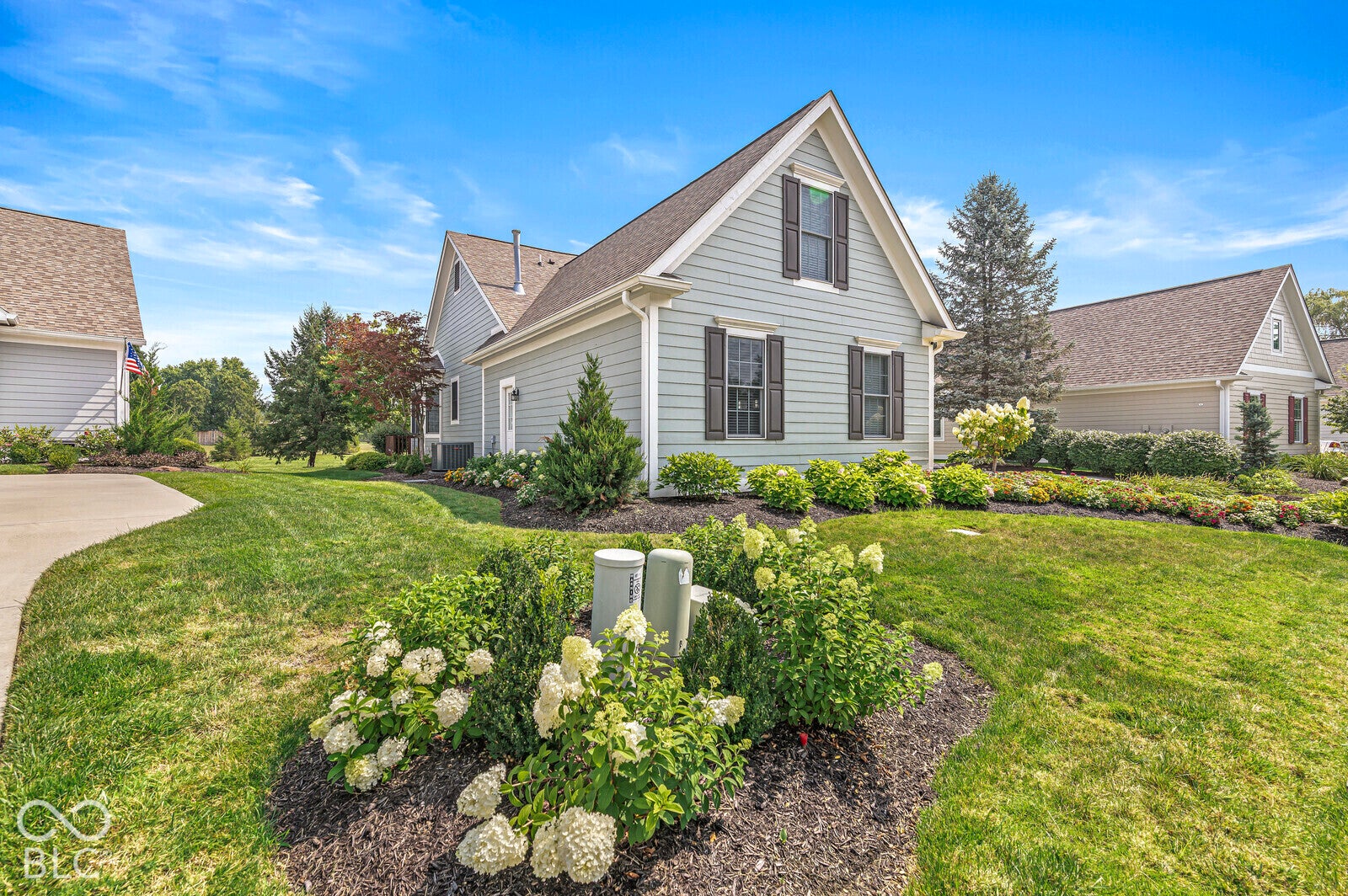 734 Hanover Close