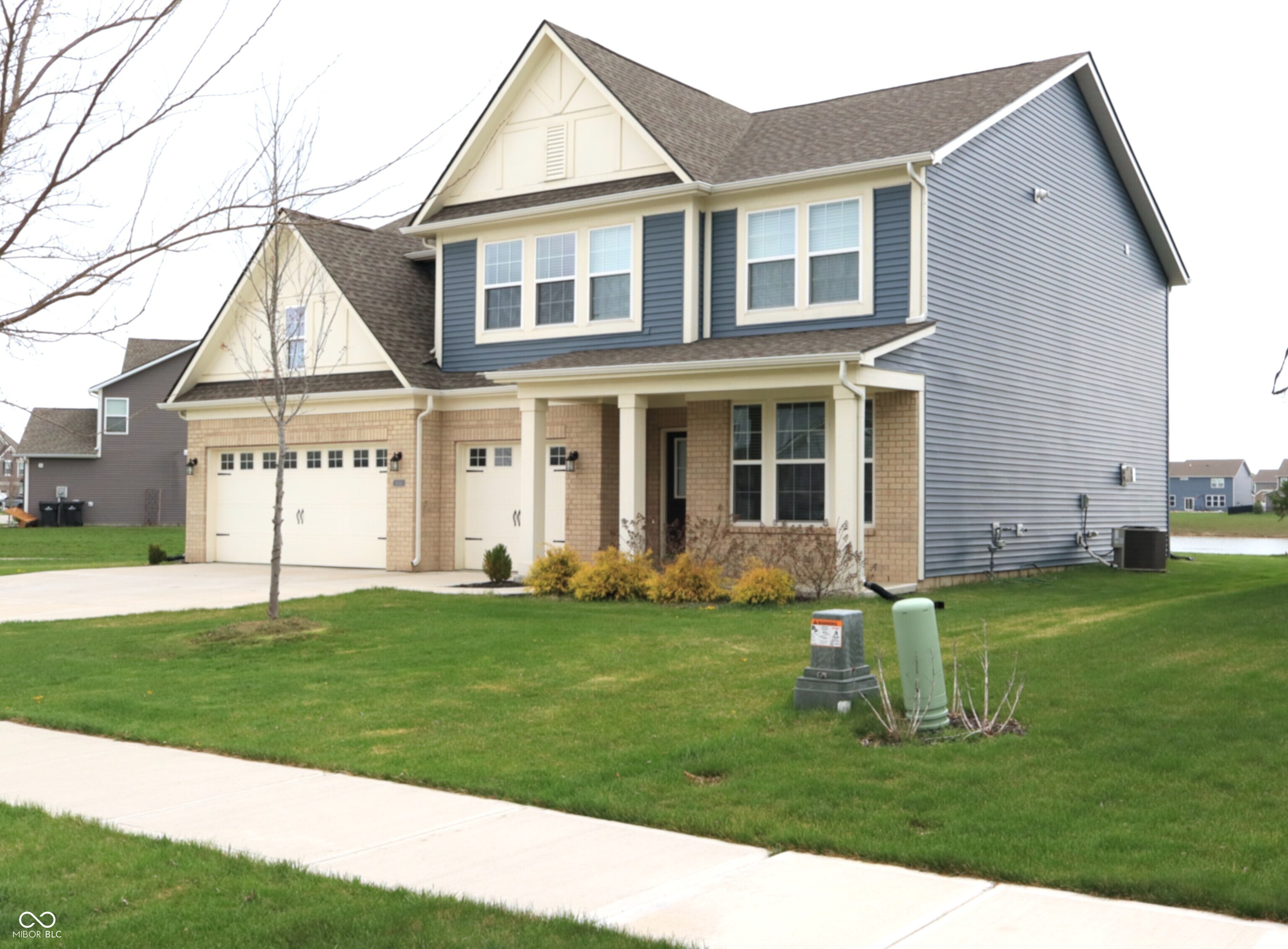 8846 Springbrook Drive