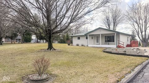 9953 S 750 W Fortville IN 46040