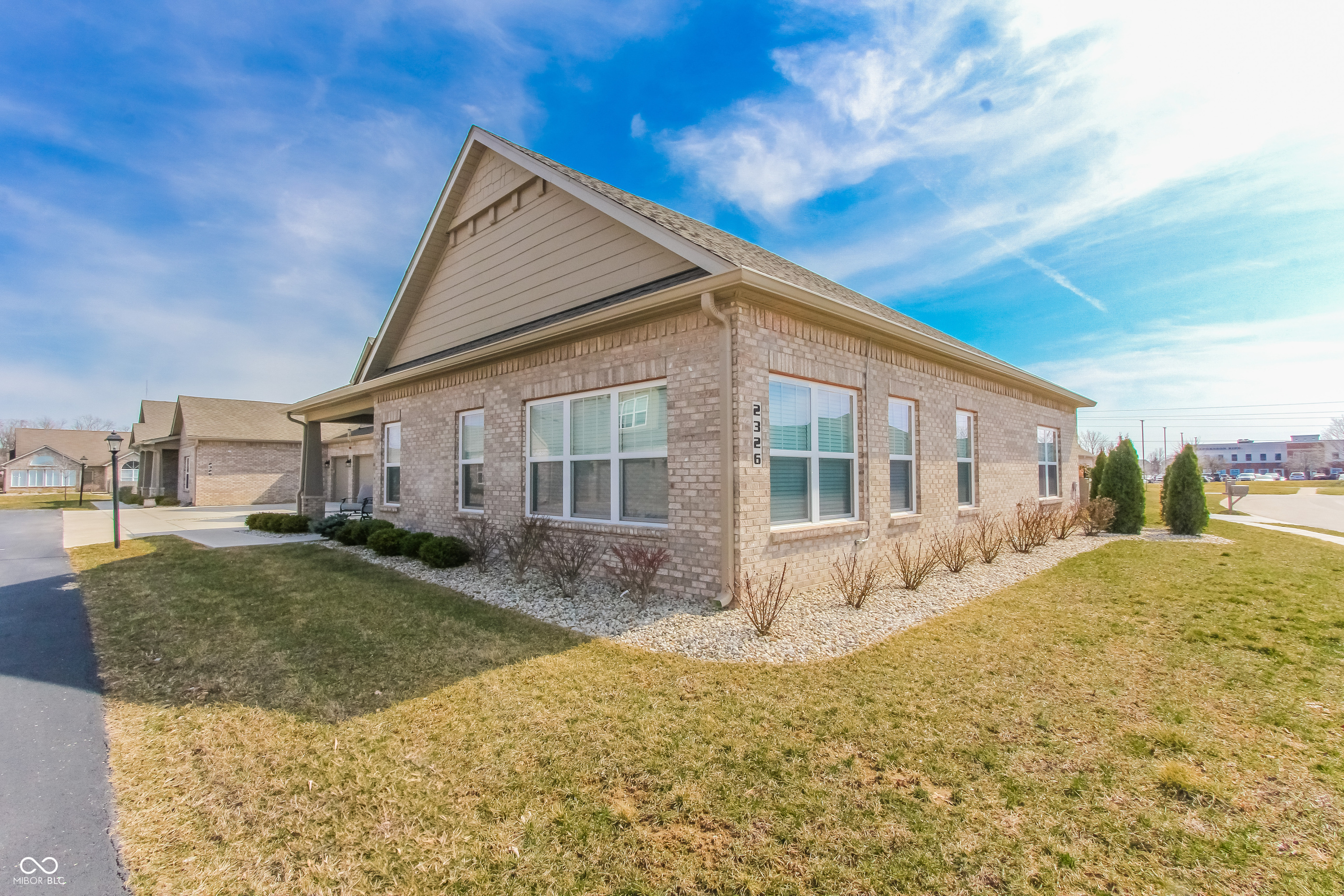 2326 Saddle Drive