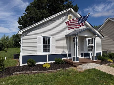 Photo of 929 N Carver Street, Greensburg, IN 47240 (MLS # 22107836)