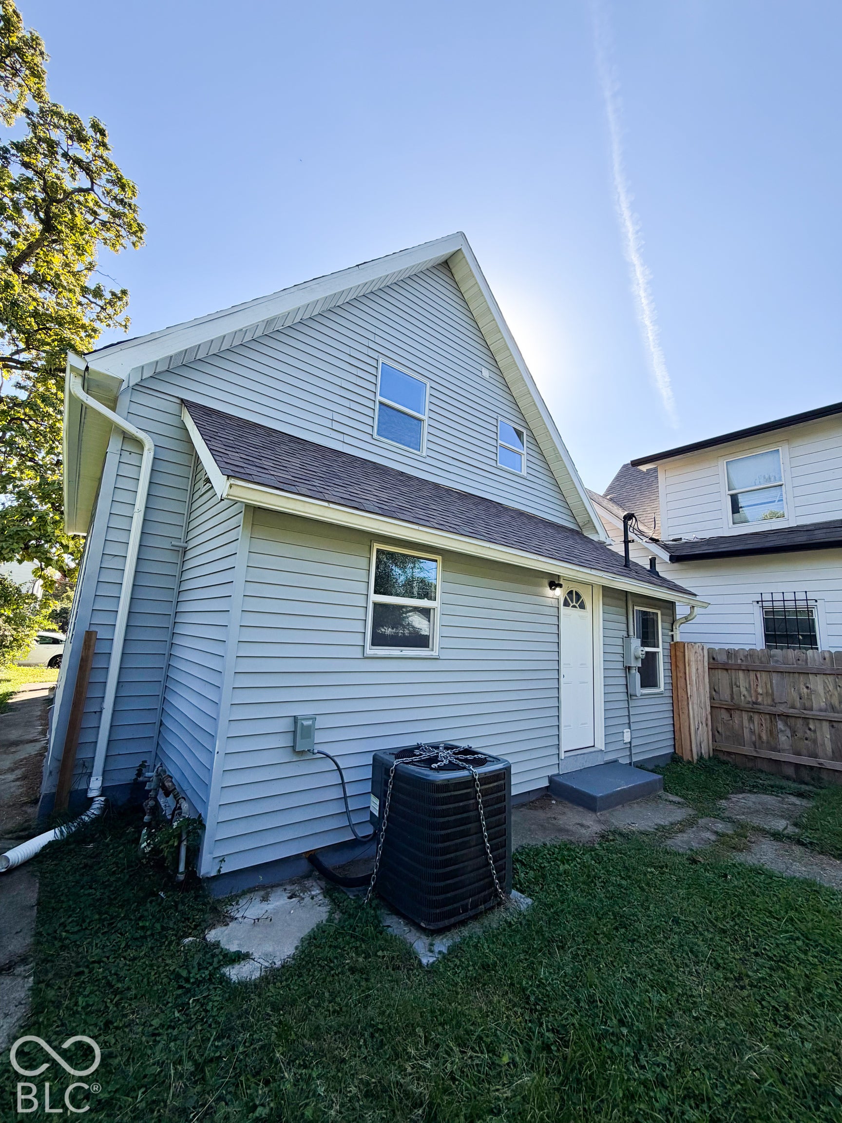 1058 W 29th Street