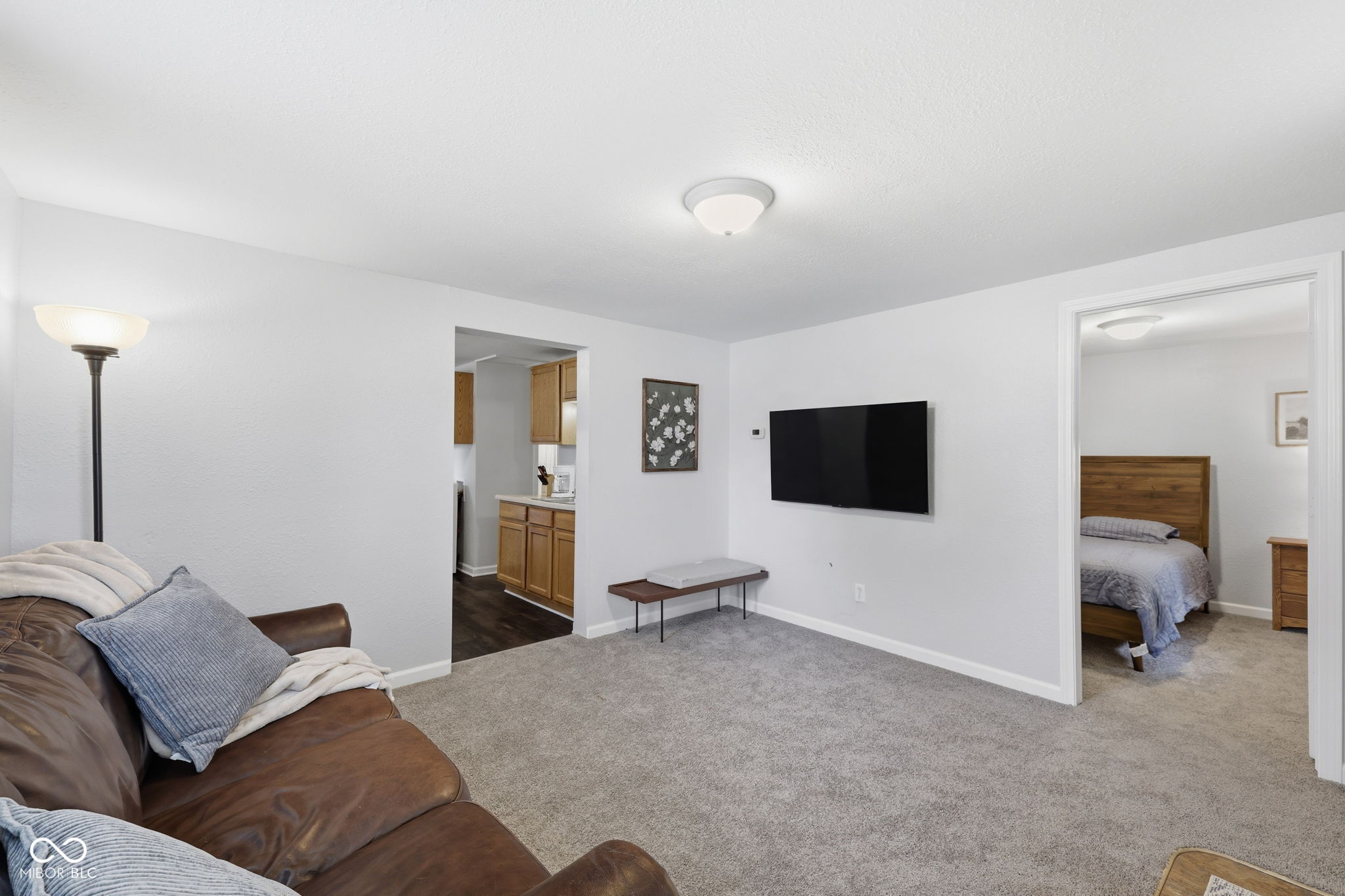 803 - 805 W Fifth Street
