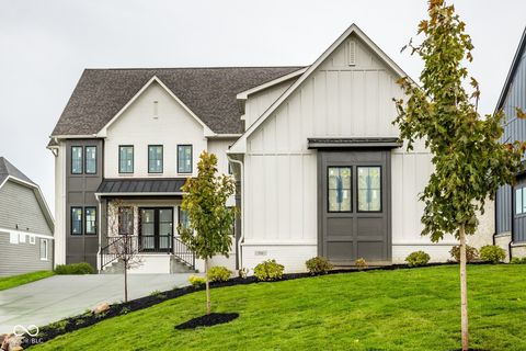 Photo of 731 Chatham Hills Court, Westfield, IN 46074 (MLS # 22068650)