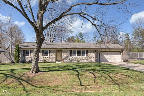 Photo of 232 John Street, Carmel, IN 46032 (MLS # 22085781)
