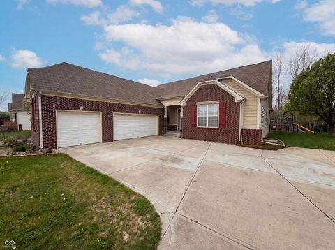 Photo of 6206 W 900 N, McCordsville, IN 46055 (MLS # 22095957)