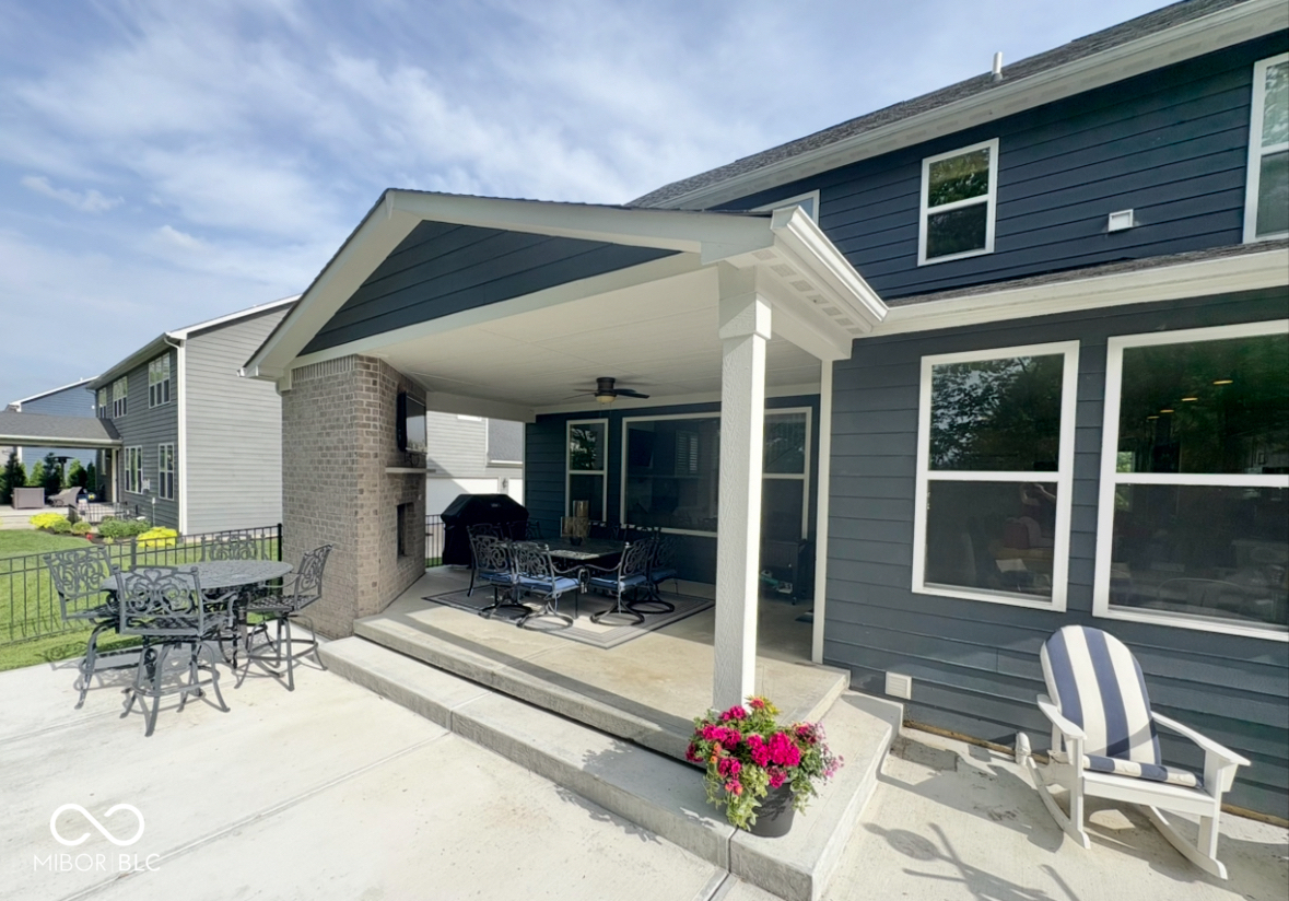 1050 Windsor Estates Court