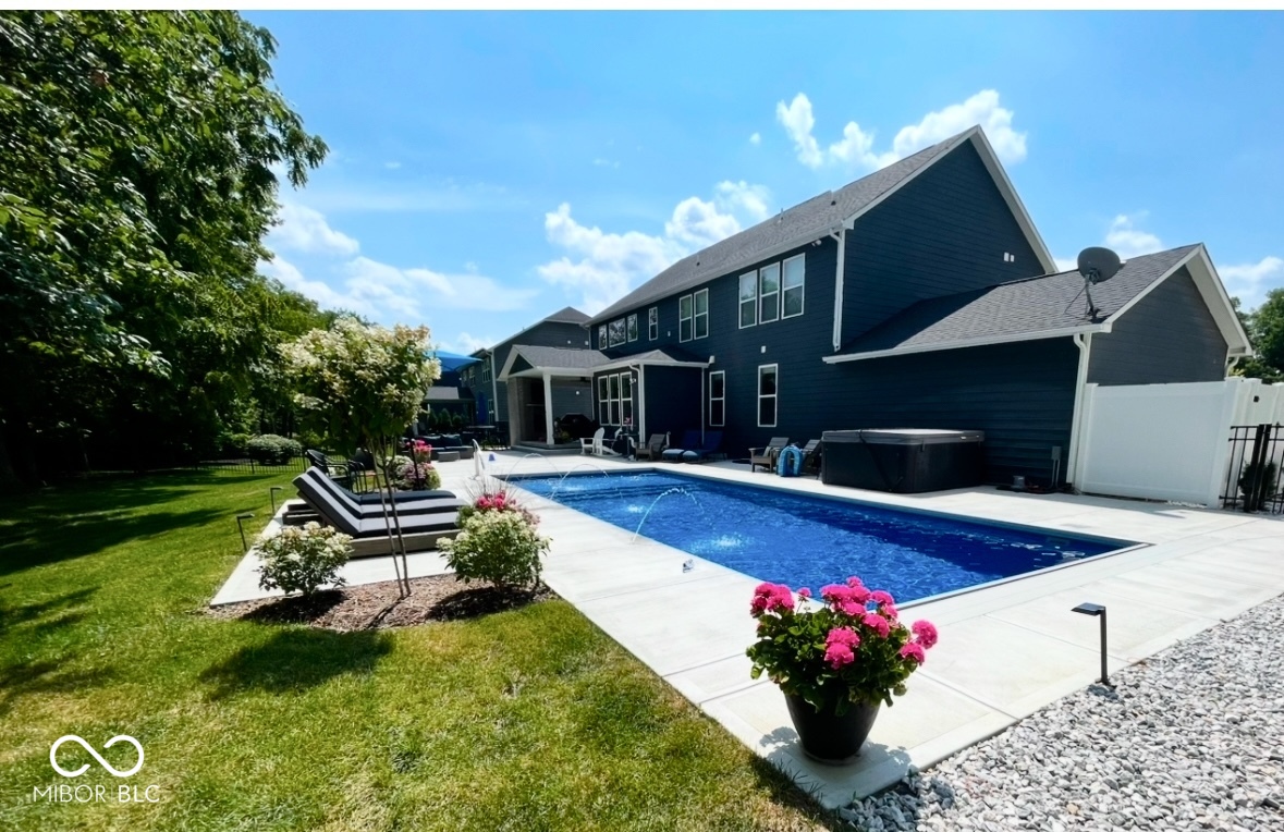 1050 Windsor Estates Court