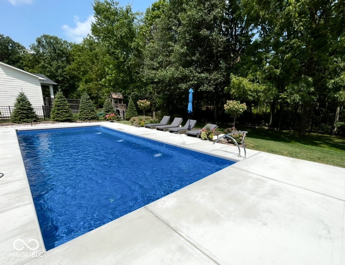 1050 Windsor Estates Court