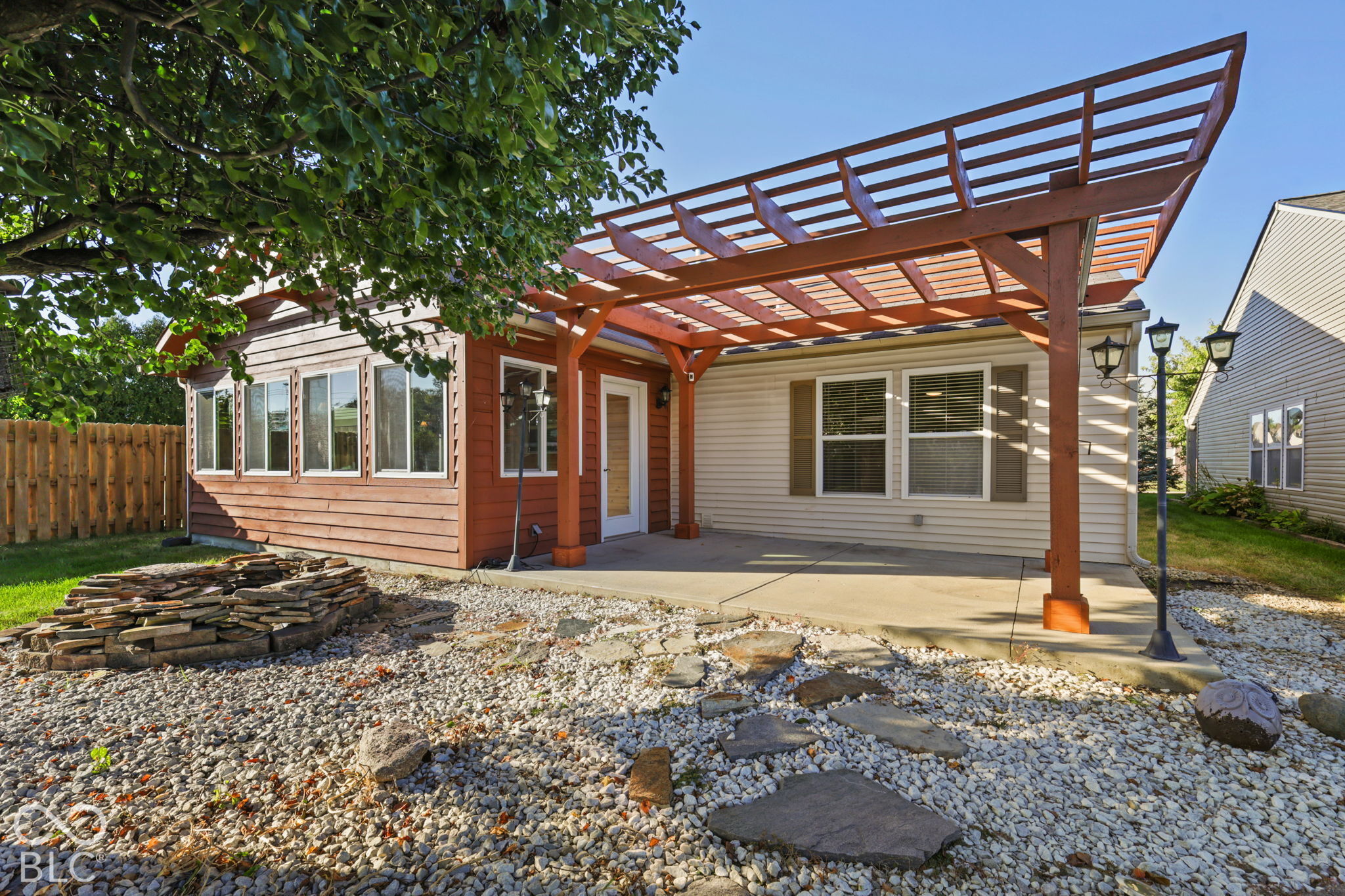 1835 Sonesta Lane
