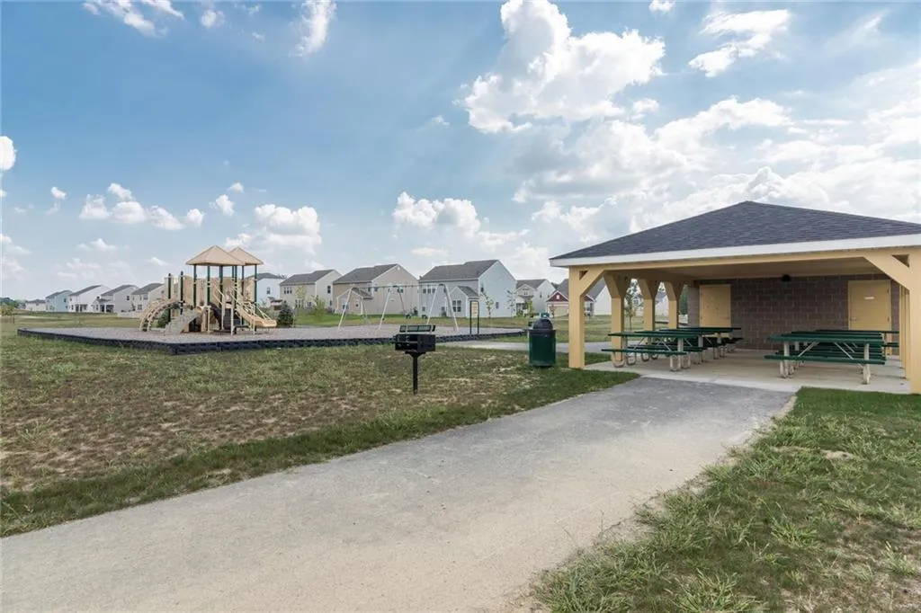 Whitestown, Indiana 46075, United States, 4 Bedrooms Bedrooms, ,3 BathroomsBathrooms,Residential,Active,72824