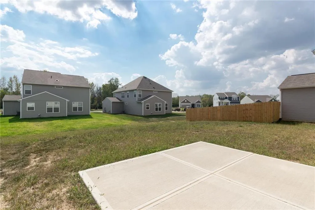 Whitestown, Indiana 46075, United States, 4 Bedrooms Bedrooms, ,3 BathroomsBathrooms,Residential,Active,72824