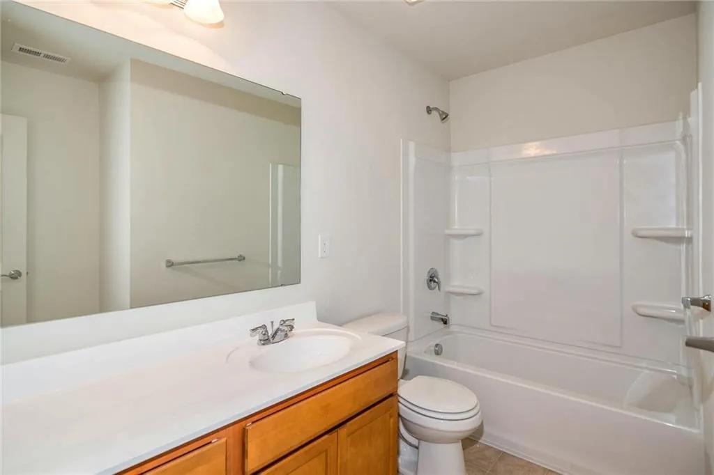 Whitestown, Indiana 46075, United States, 4 Bedrooms Bedrooms, ,3 BathroomsBathrooms,Residential,Active,72824