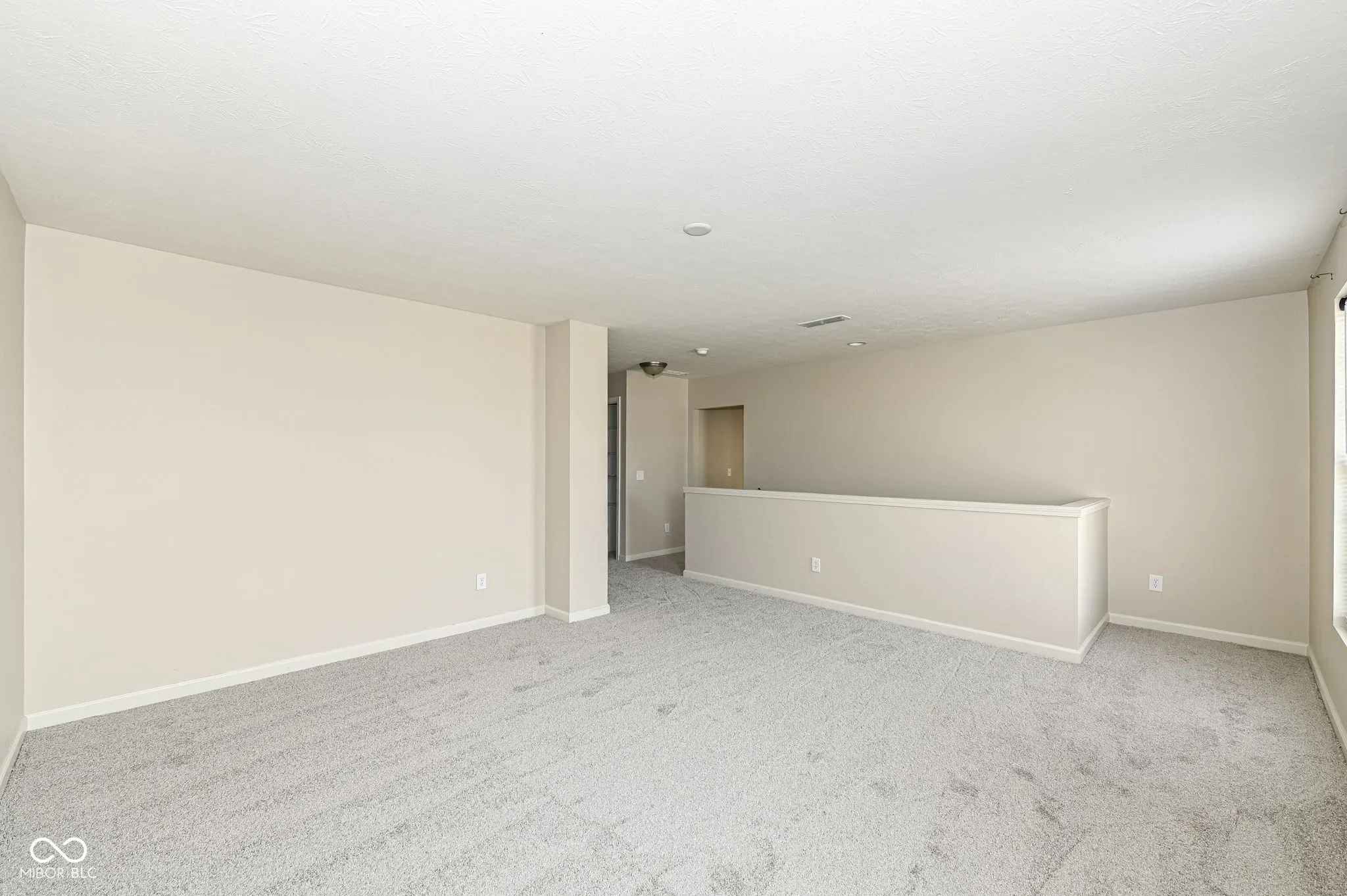 Whitestown, Indiana 46075, United States, 4 Bedrooms Bedrooms, ,3 BathroomsBathrooms,Residential,Active,72824