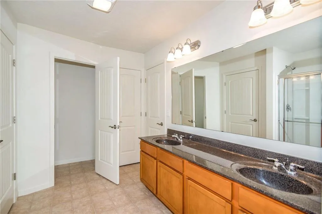 Whitestown, Indiana 46075, United States, 4 Bedrooms Bedrooms, ,3 BathroomsBathrooms,Residential,Active,72824