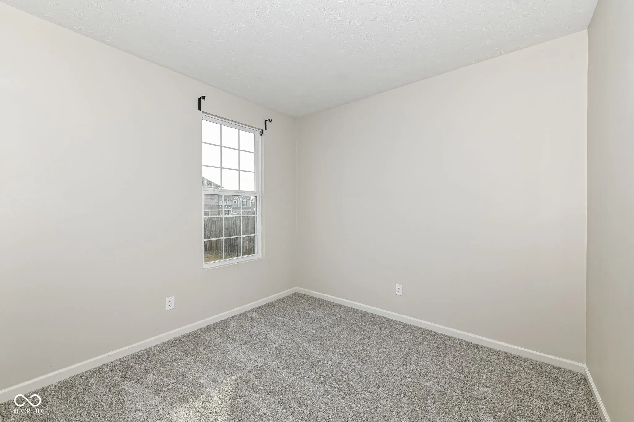 Whitestown, Indiana 46075, United States, 4 Bedrooms Bedrooms, ,3 BathroomsBathrooms,Residential,Active,72824