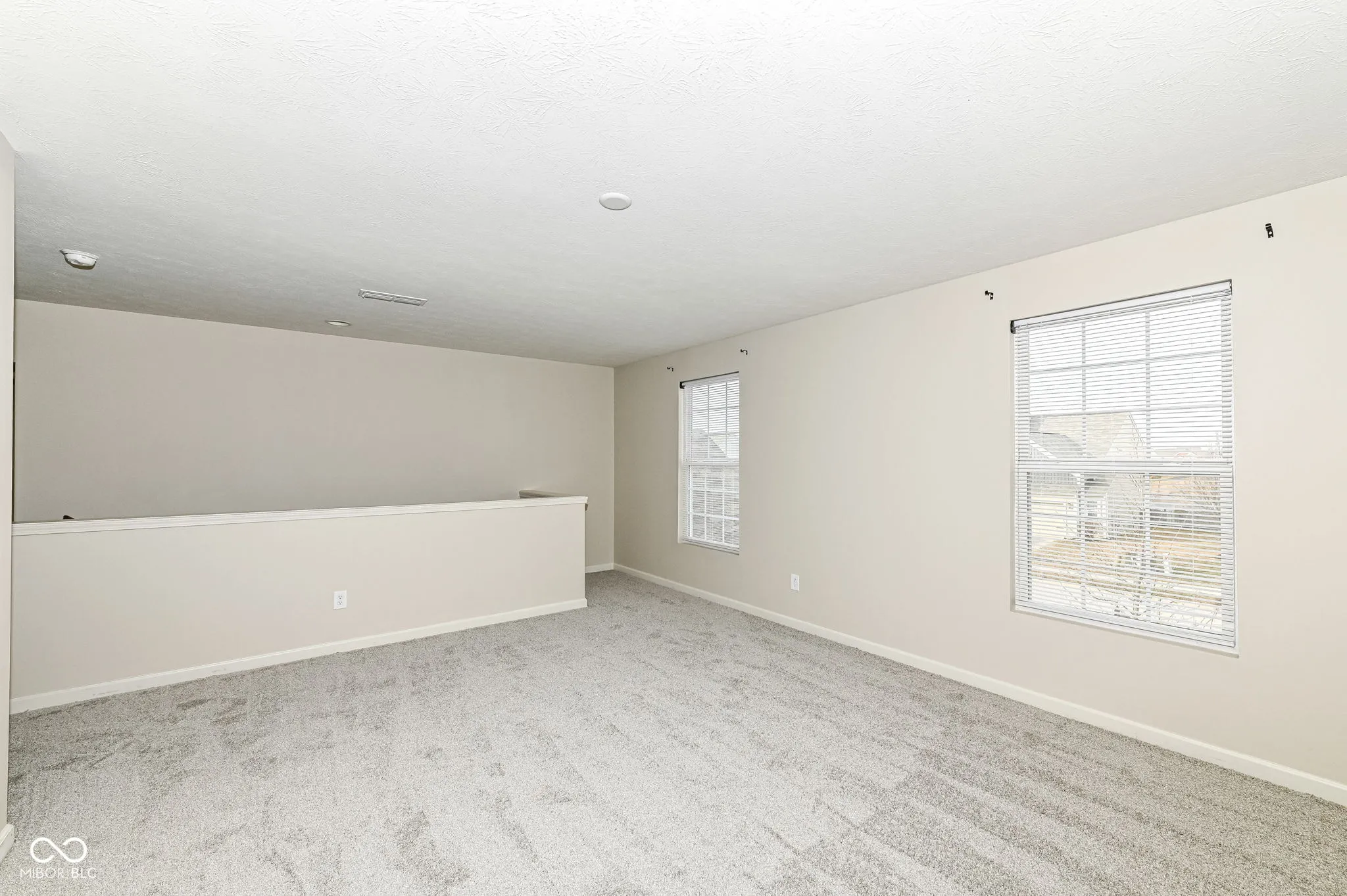 Whitestown, Indiana 46075, United States, 4 Bedrooms Bedrooms, ,3 BathroomsBathrooms,Residential,Active,72824