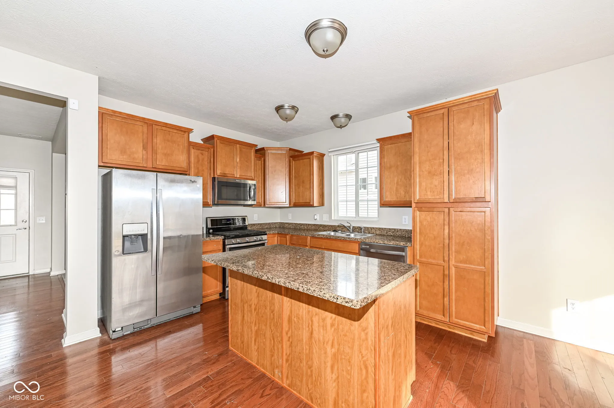 Whitestown, Indiana 46075, United States, 4 Bedrooms Bedrooms, ,3 BathroomsBathrooms,Residential,Active,72824