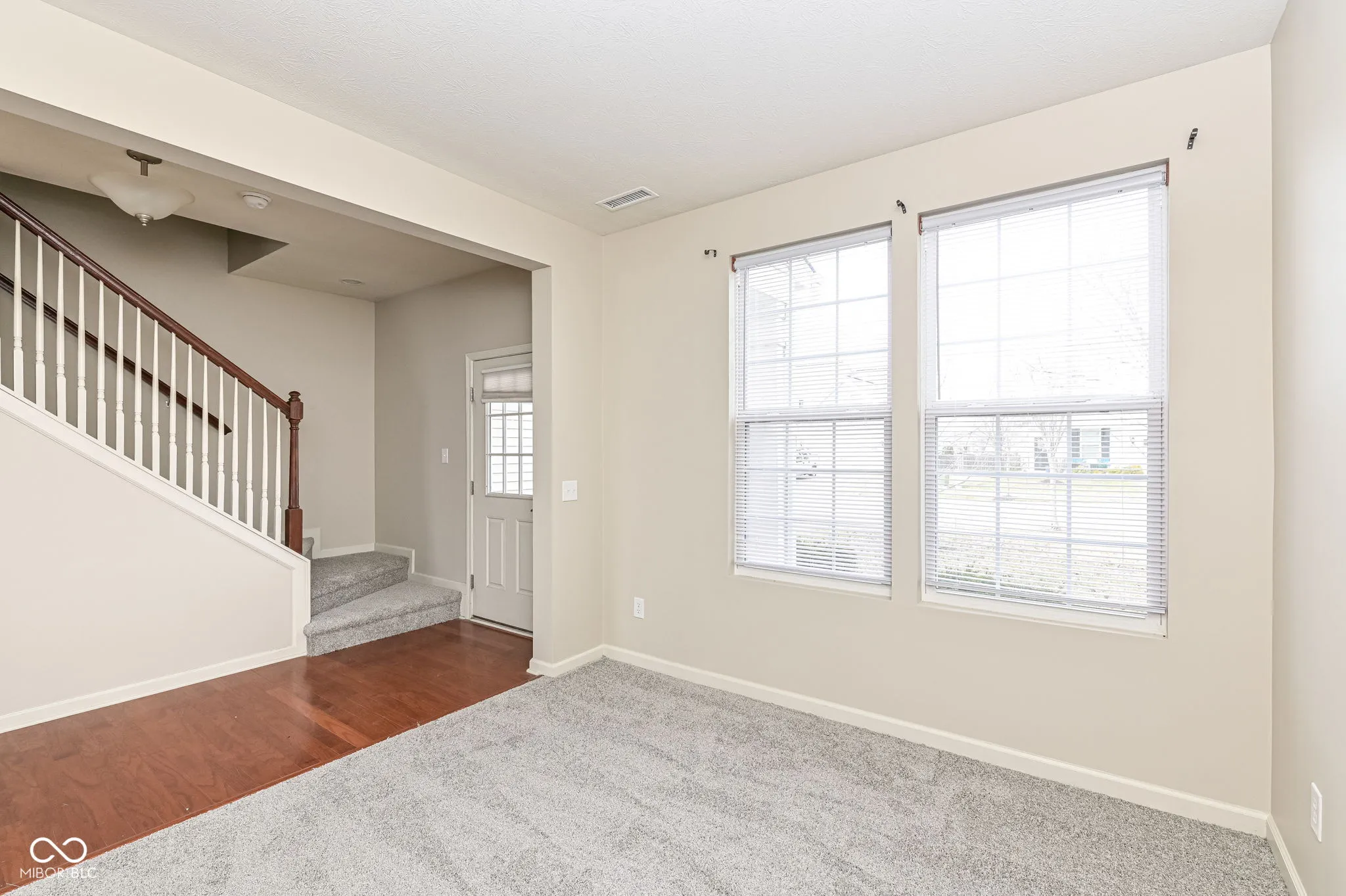 Whitestown, Indiana 46075, United States, 4 Bedrooms Bedrooms, ,3 BathroomsBathrooms,Residential,Active,72824