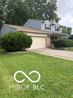 1449 Moores Manor
