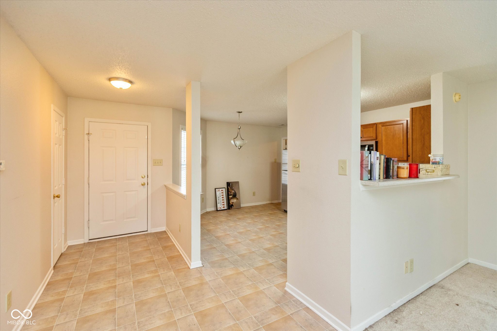 560 Runnymede Court