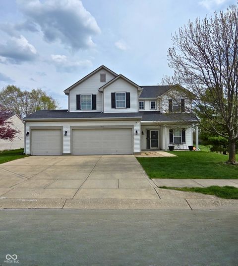 Photo of 3873 Crest Point Drive, Westfield, IN 46062 (MLS # 22094987)