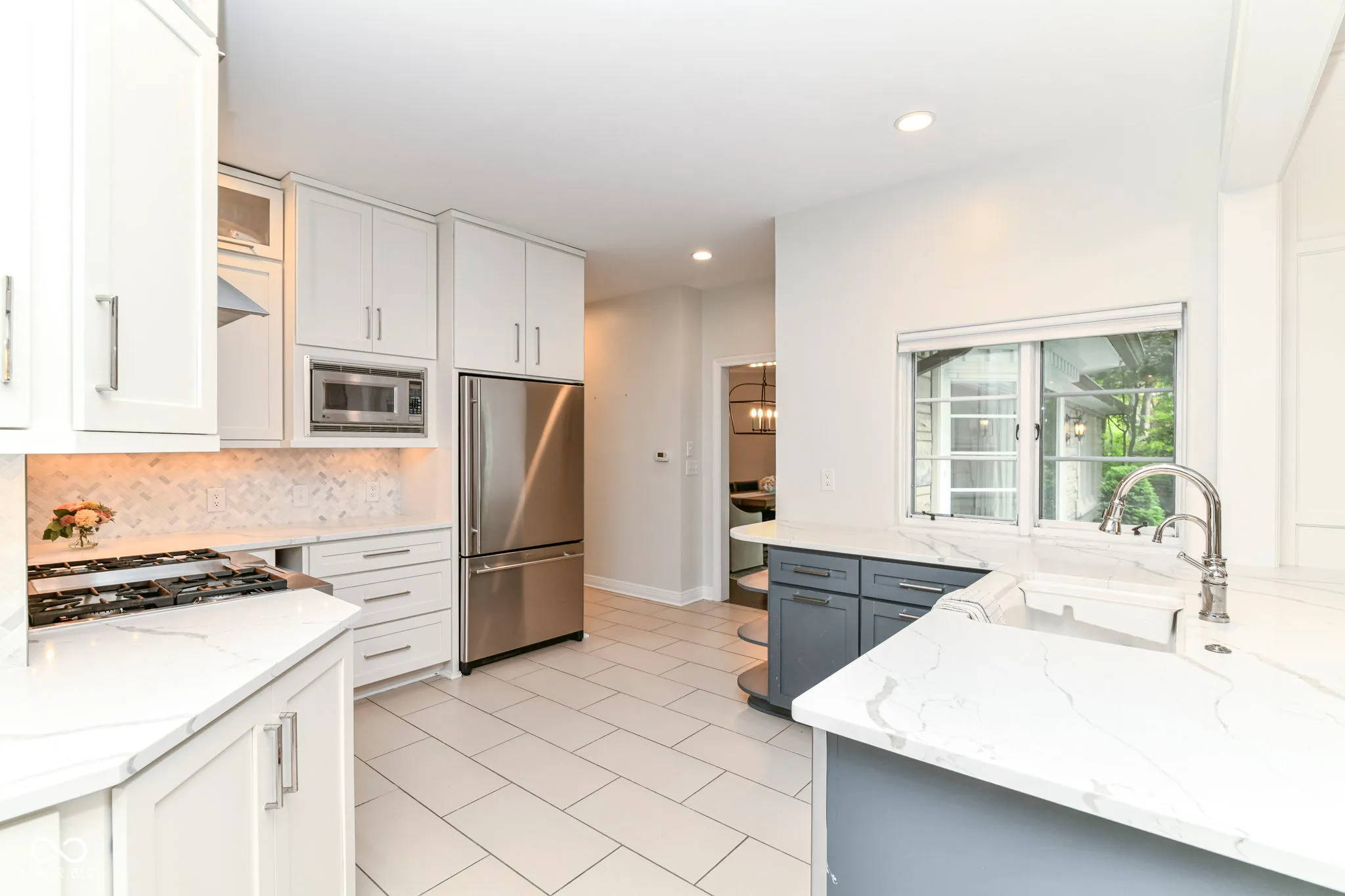 Indianapolis, Indiana 46260, United States, 4 Bedrooms Bedrooms, ,4 BathroomsBathrooms,Residential,Active,146727