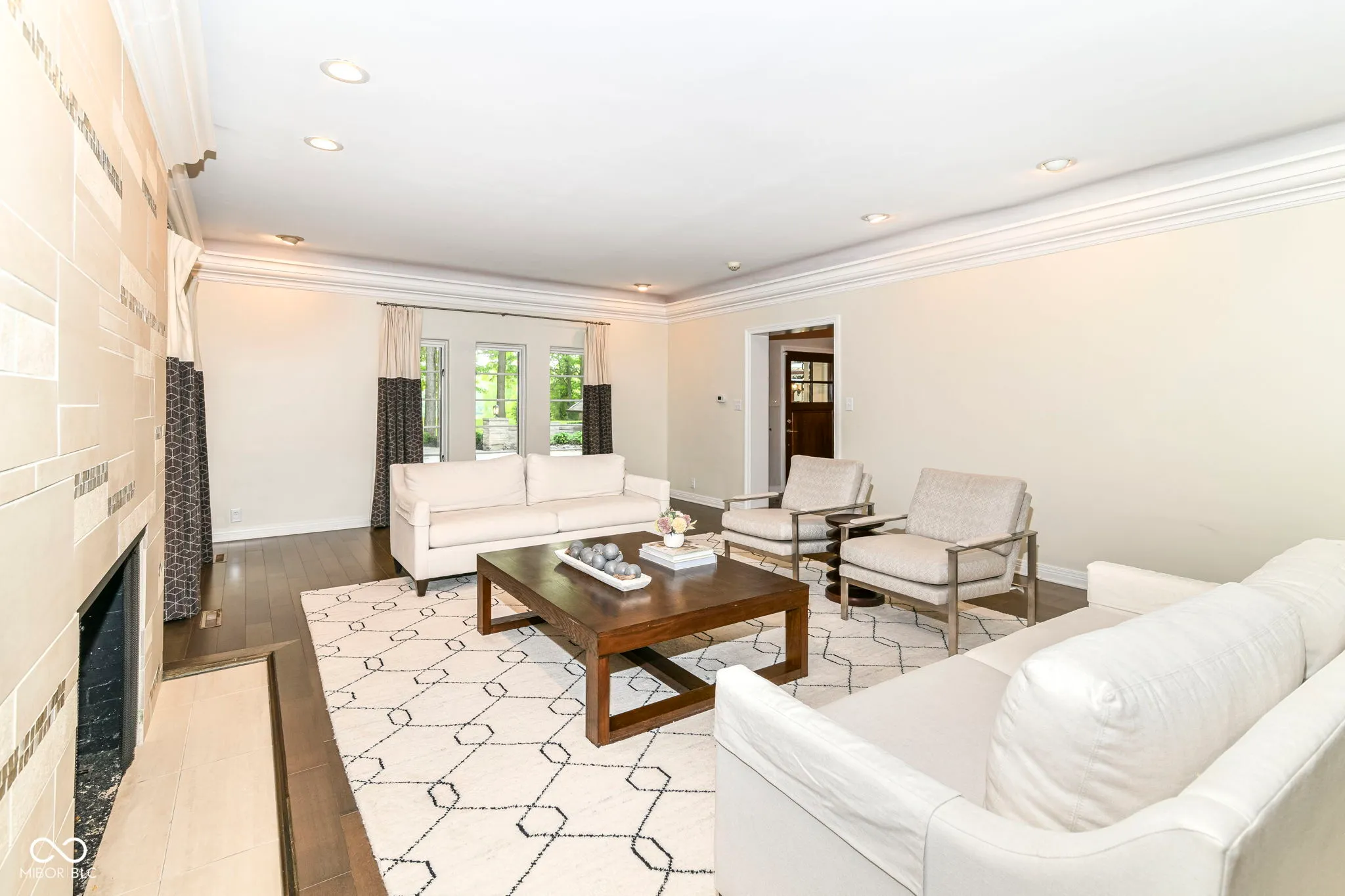 Indianapolis, Indiana 46260, United States, 4 Bedrooms Bedrooms, ,4 BathroomsBathrooms,Residential,Active,146727