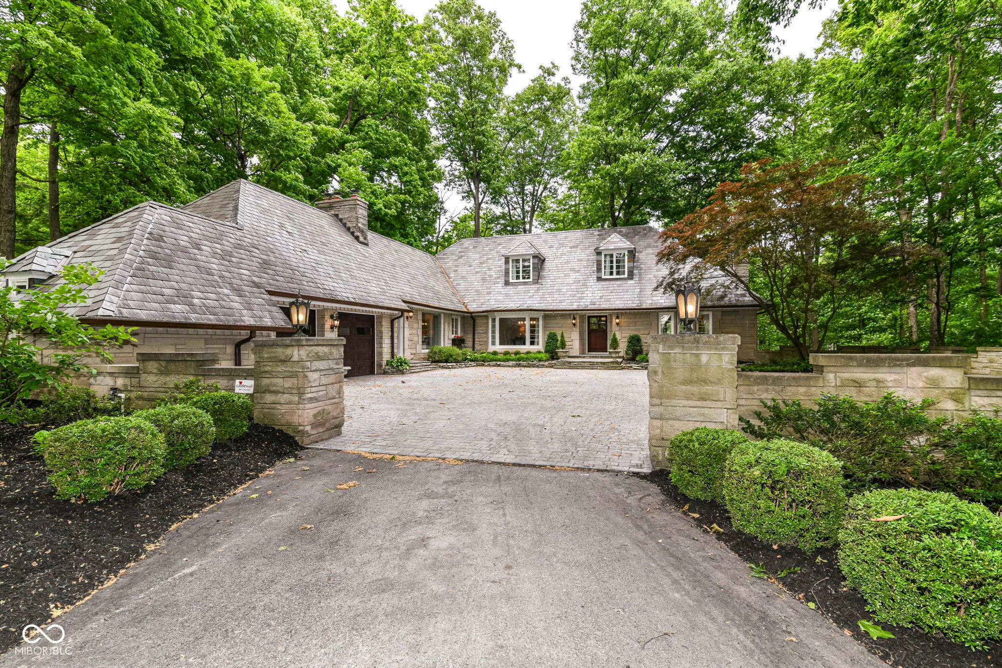 Indianapolis, Indiana 46260, United States, 4 Bedrooms Bedrooms, ,4 BathroomsBathrooms,Residential,Active,146727