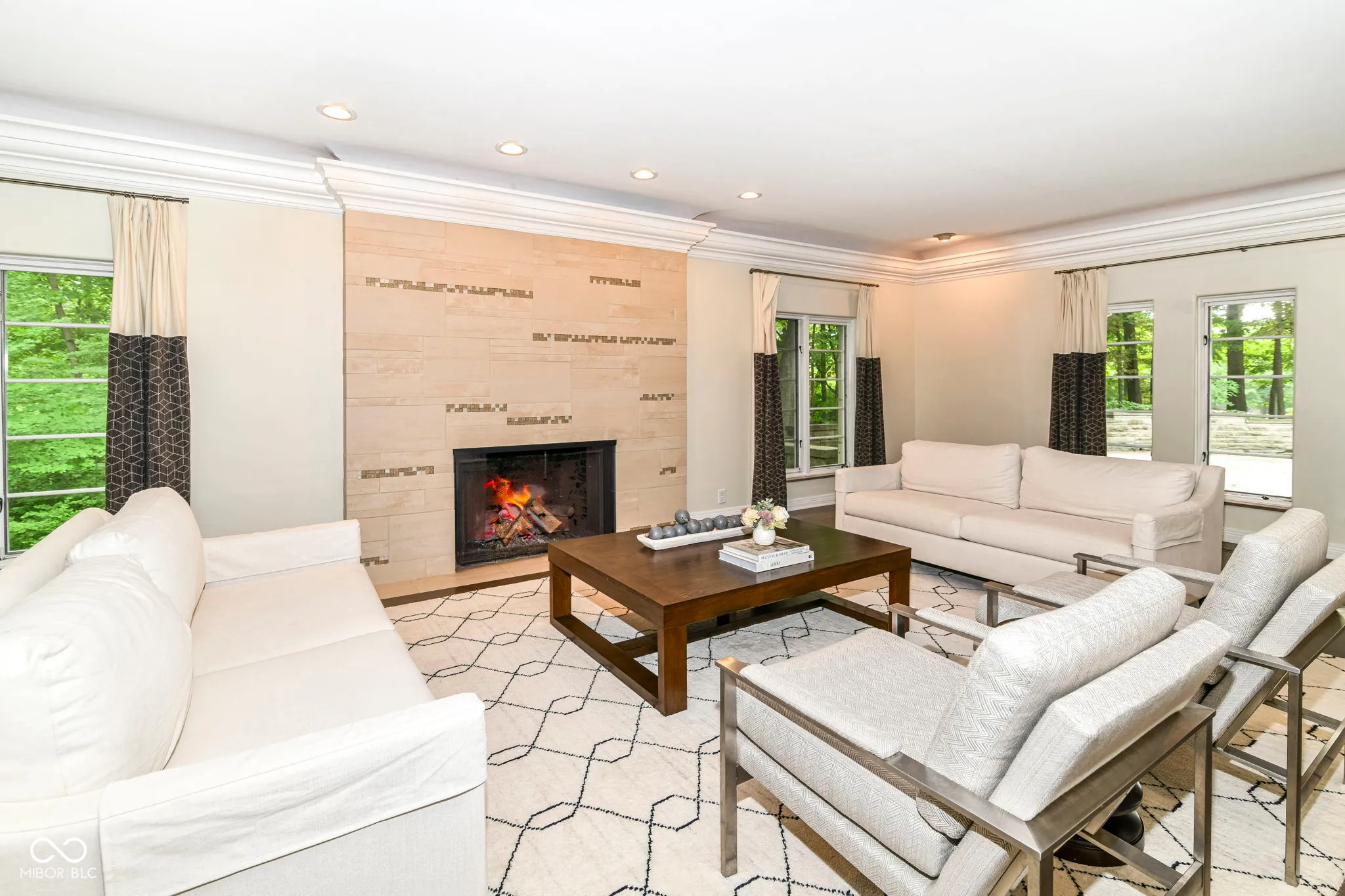 Indianapolis, Indiana 46260, United States, 4 Bedrooms Bedrooms, ,4 BathroomsBathrooms,Residential,Active,146727