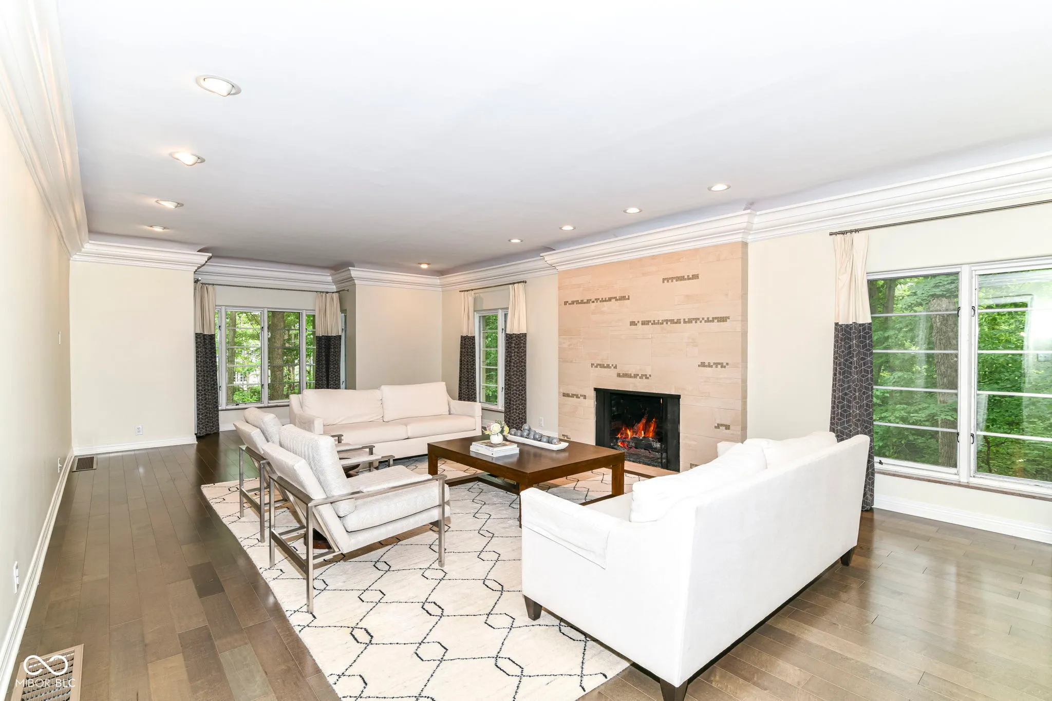 Indianapolis, Indiana 46260, United States, 4 Bedrooms Bedrooms, ,4 BathroomsBathrooms,Residential,Active,146727