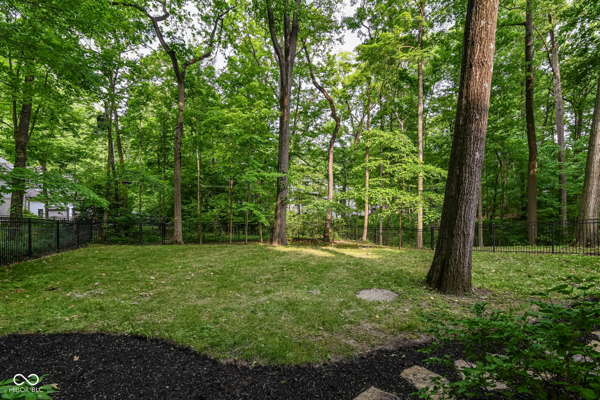 Indianapolis, Indiana 46260, United States, 4 Bedrooms Bedrooms, ,4 BathroomsBathrooms,Residential,Active,146727