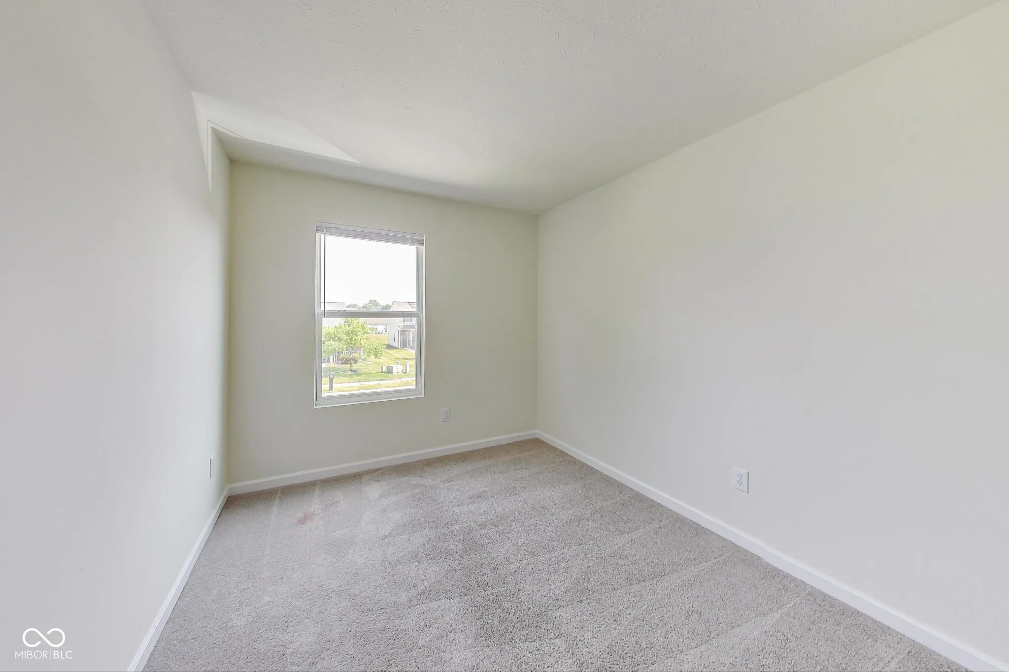 Franklin, Indiana 46131, United States, ,Residential,Pending,155879