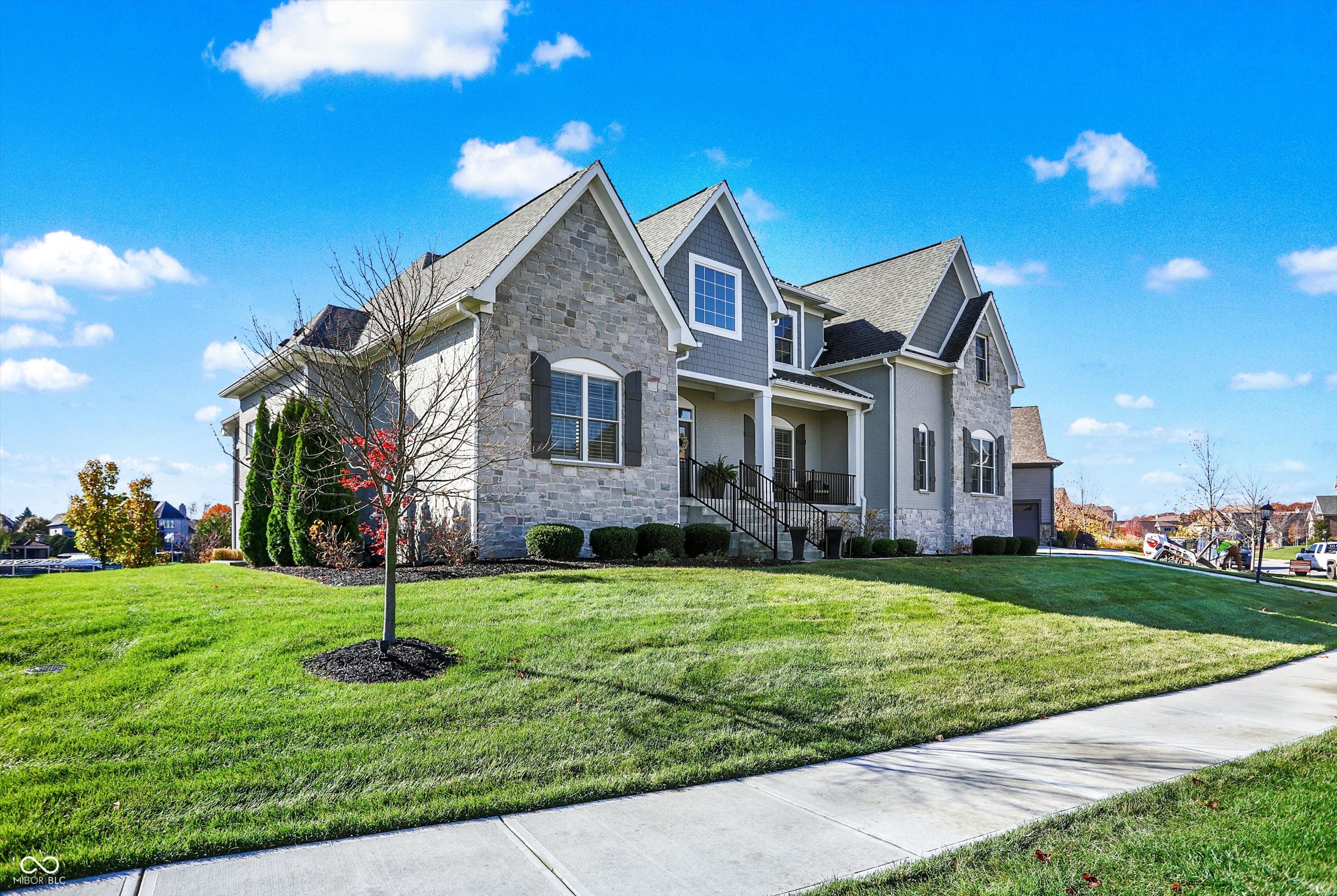 13613 Lake Ridge Lane