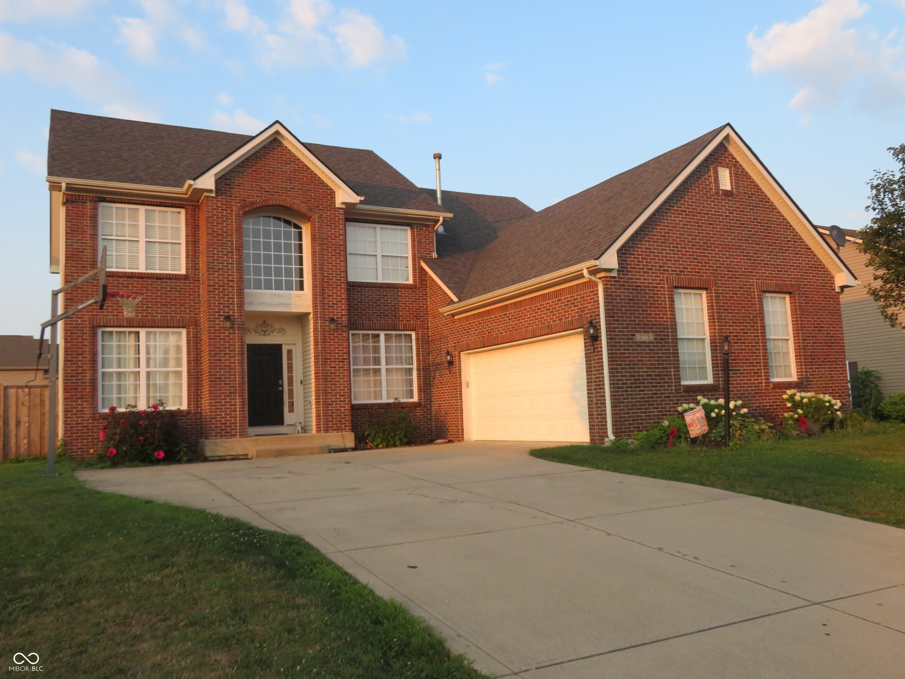 2131 Foxglove Drive