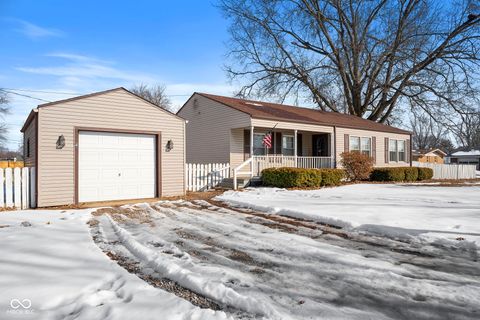 Photo of 2020 Morton Street, Terre Haute, IN 47802 (MLS # 22083659)