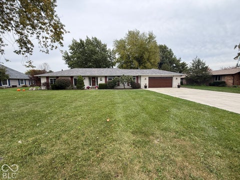Photo of 25 S Fairway DR, Alexandria, IN 46001 (MLS # 22133865)