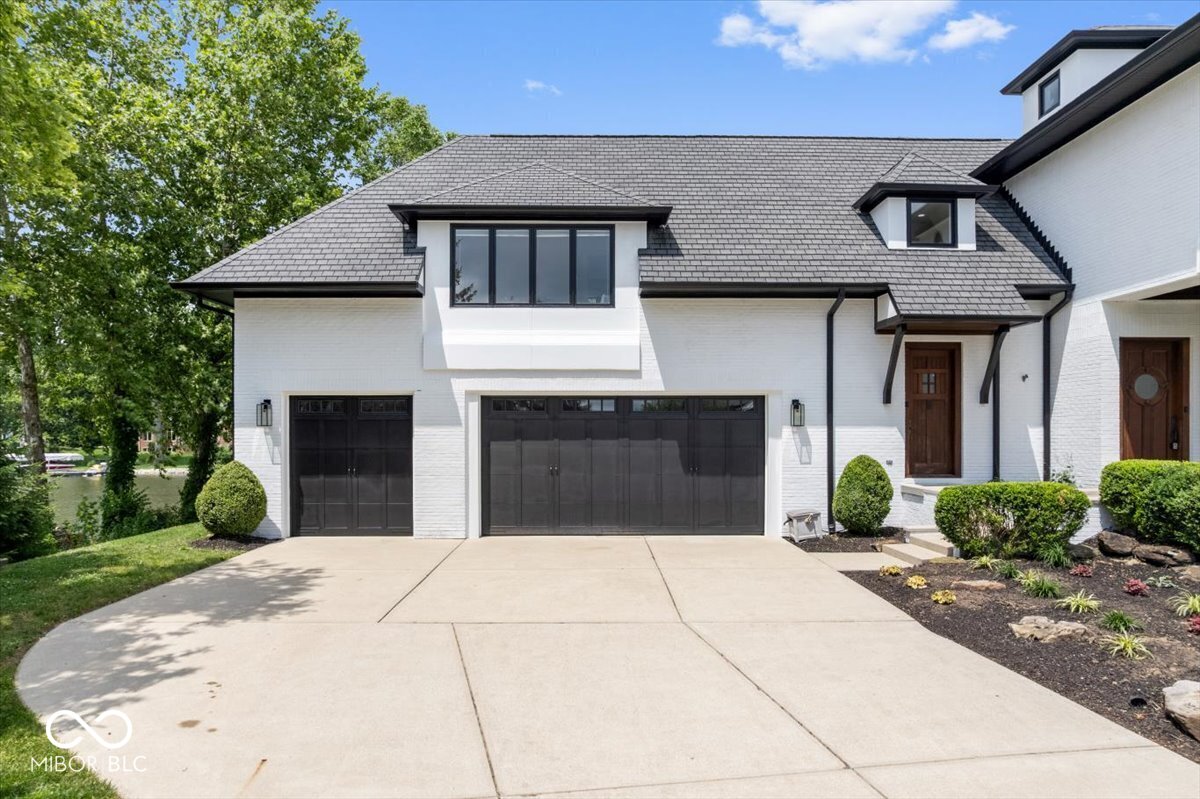 12208 Island Drive