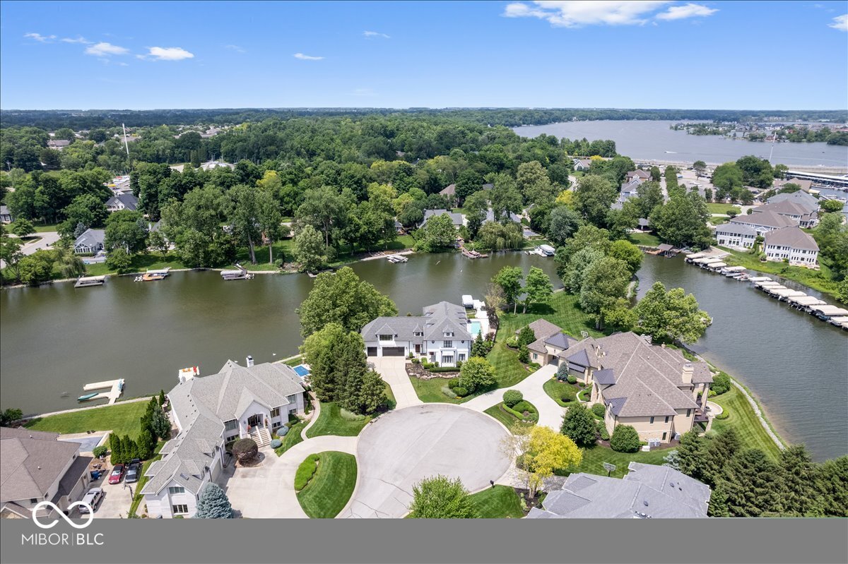12208 Island Drive
