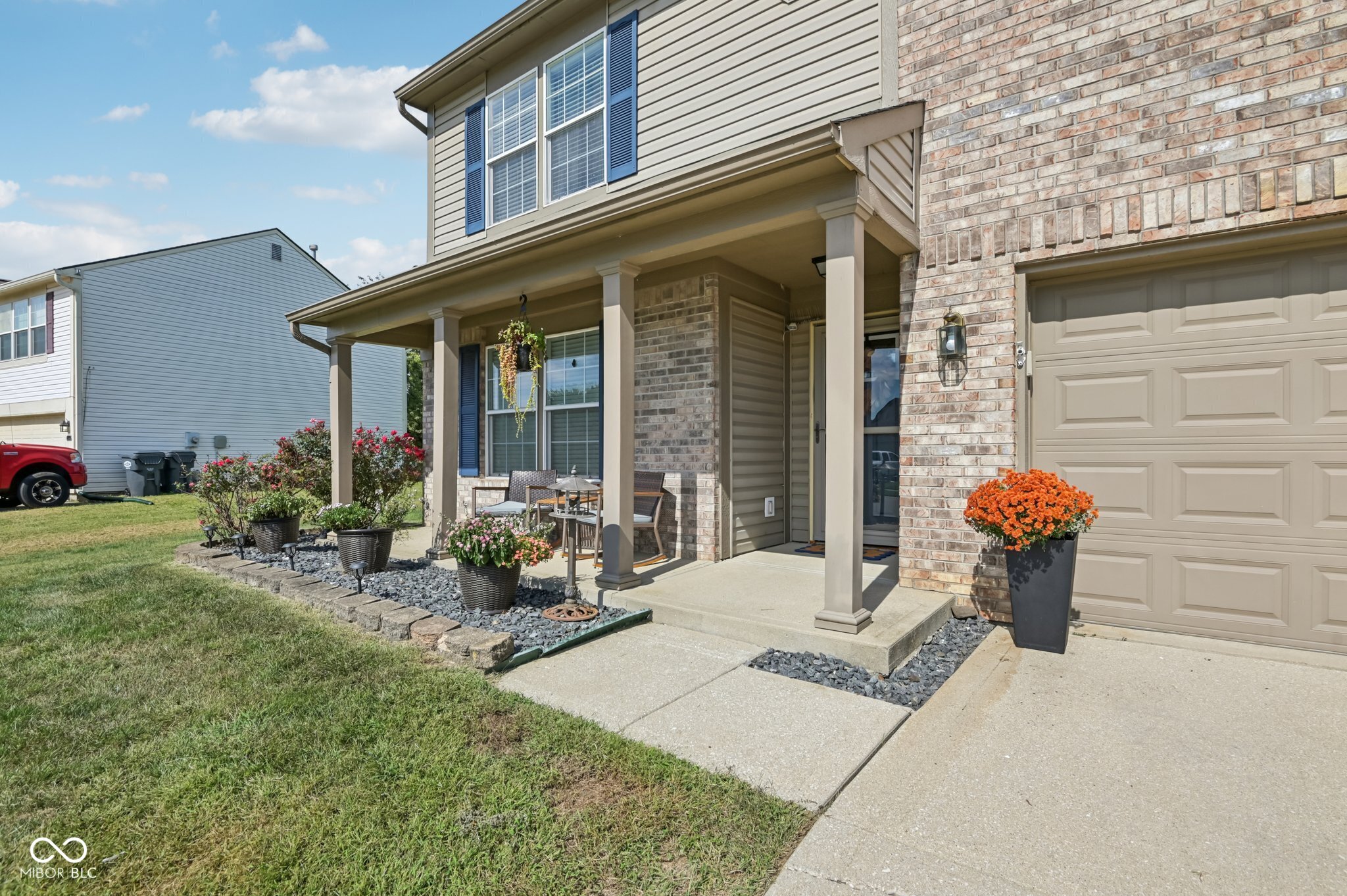 216 Oakview Drive