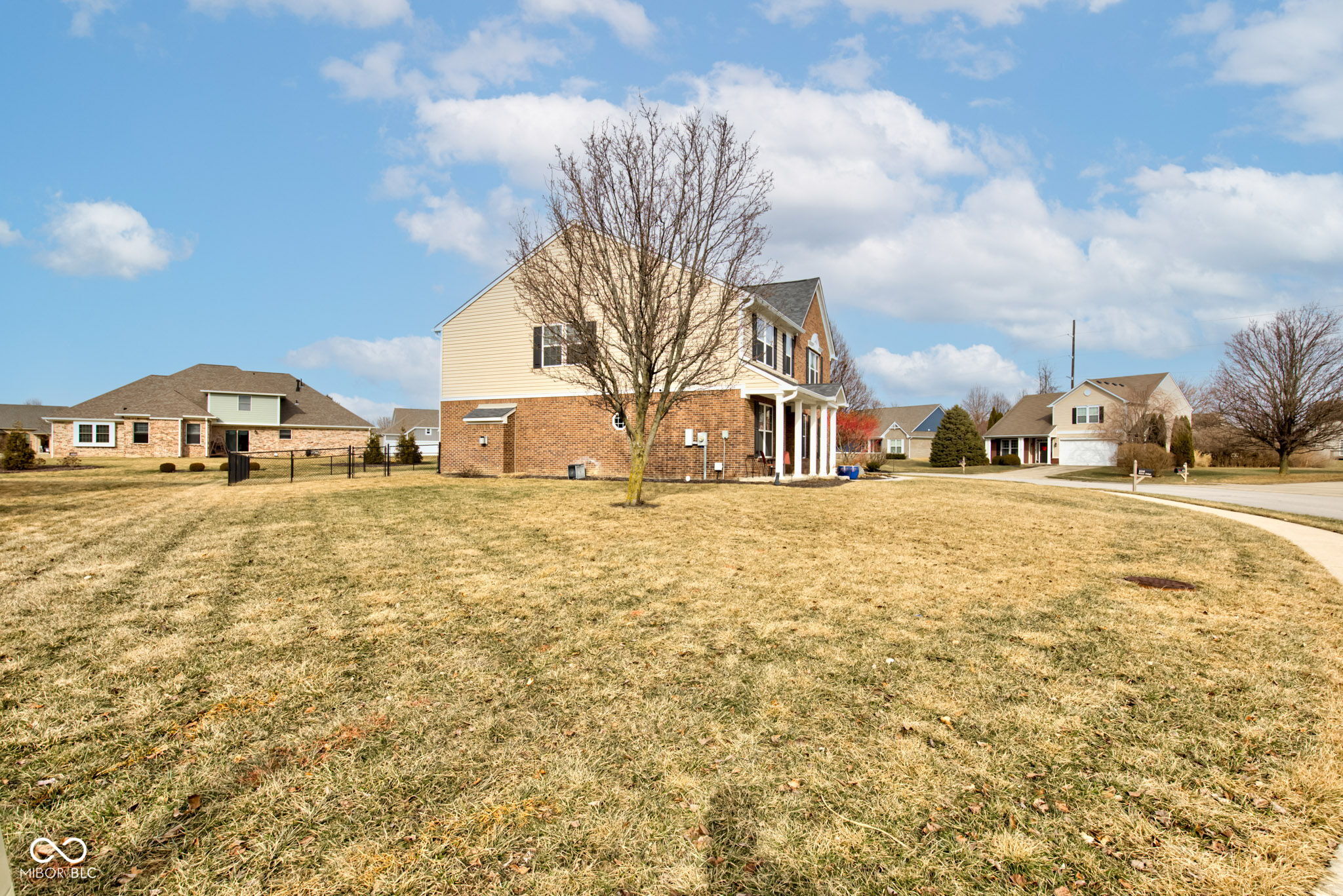 8218 Elsen Ridge
