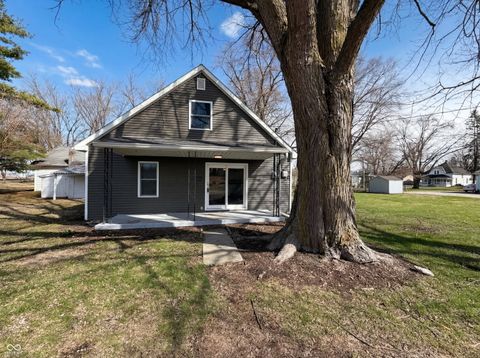 740 1/2 N Main Street Tipton IN 46072