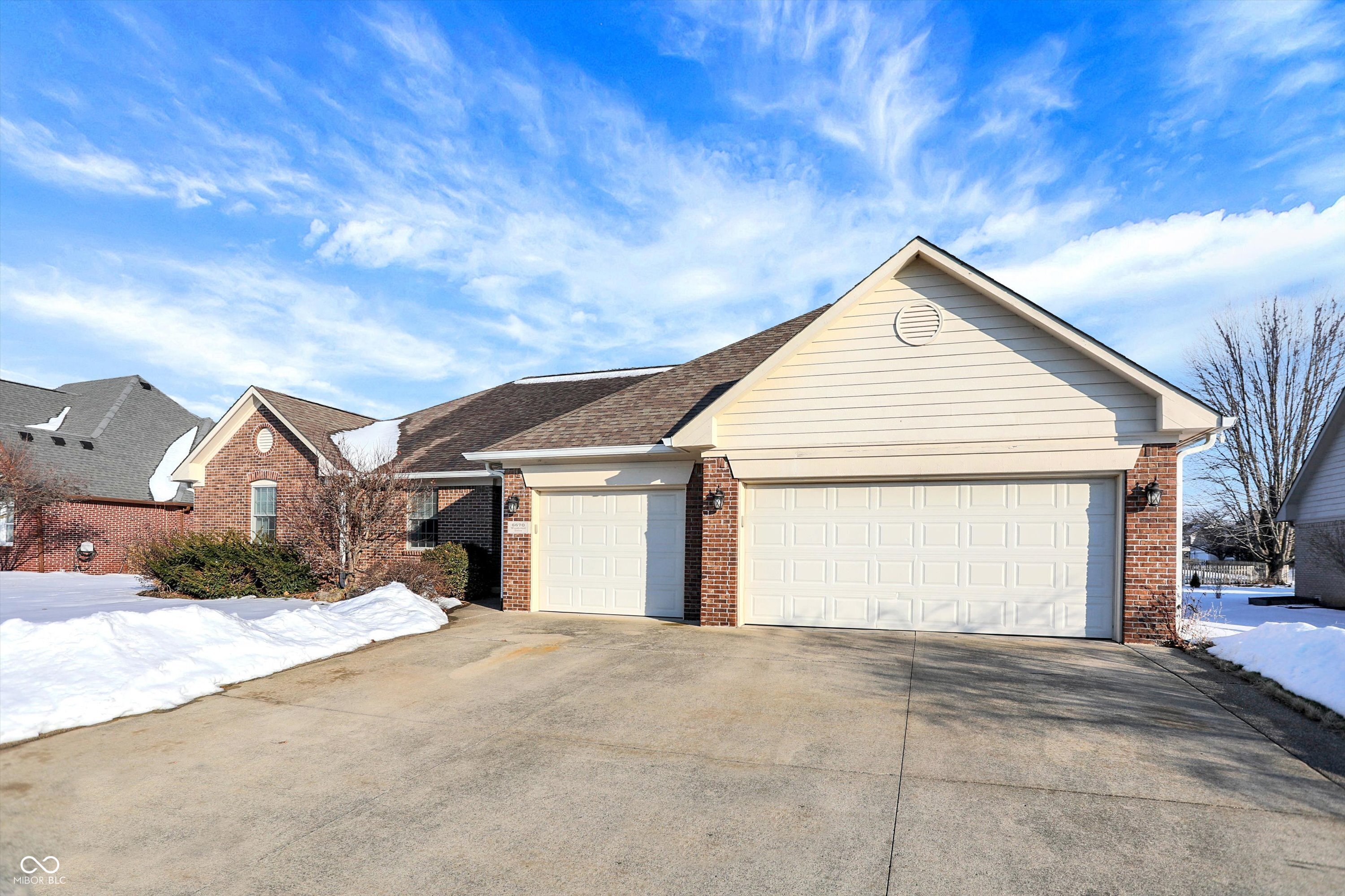 6670 Woodcrest Drive