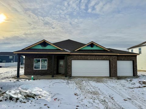 6155 Flag Stop Drive Whitestown IN 46075