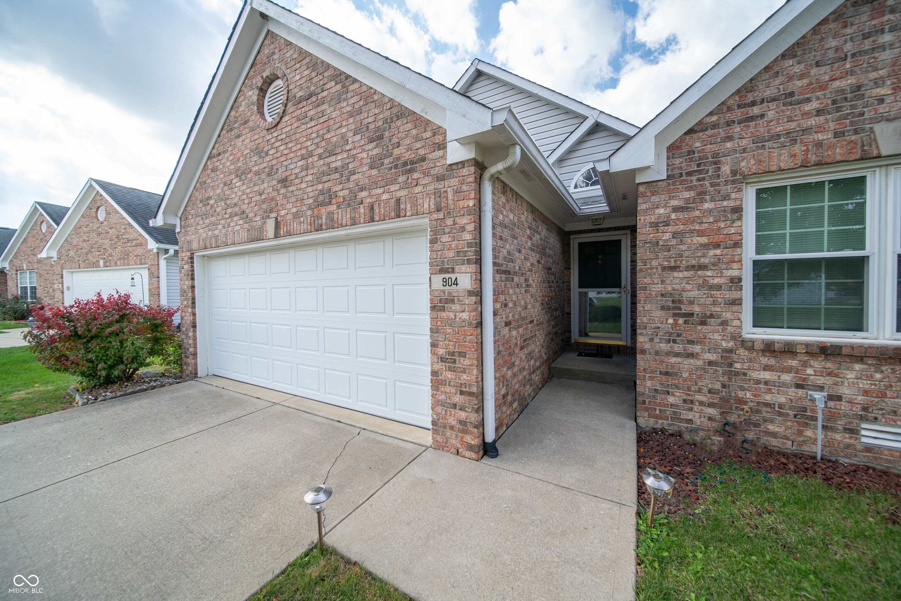 904 Village Circle Drive