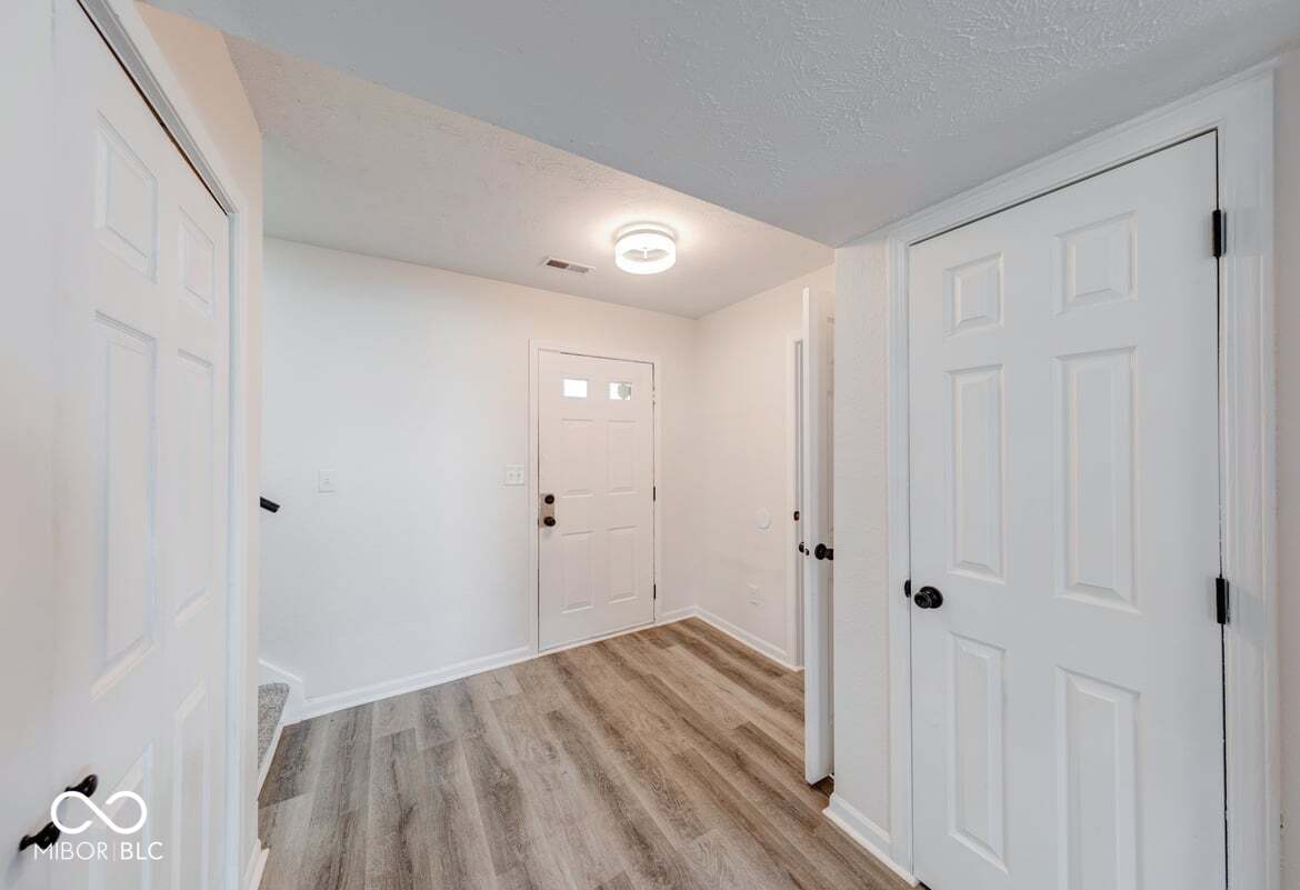 10310 Draycott Avenue