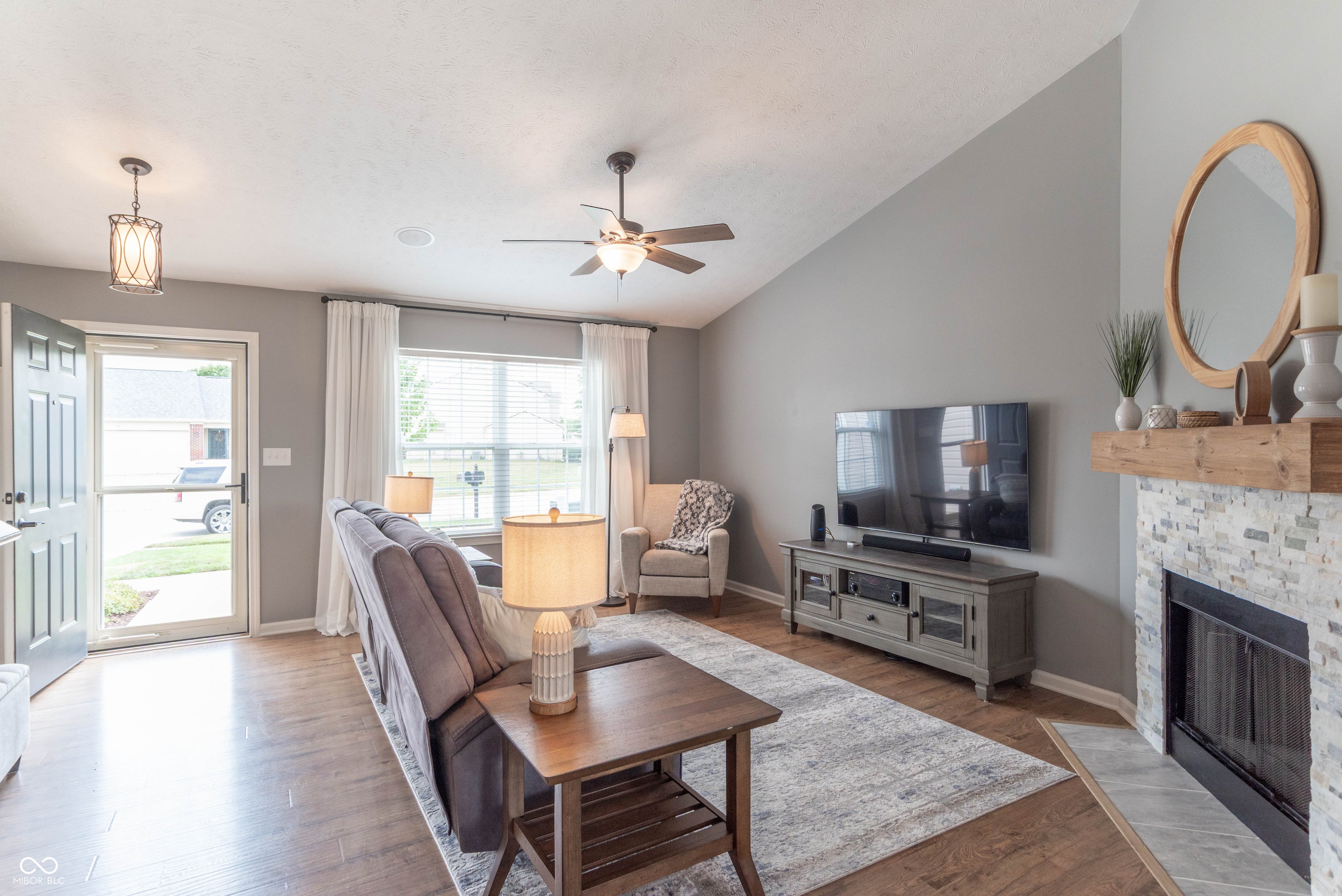 1326 Blue Ridge Lane